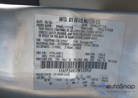 2007 Ford Focus S/Se/Ses from USA, damaged, VIN 1FAFP34N17W122957